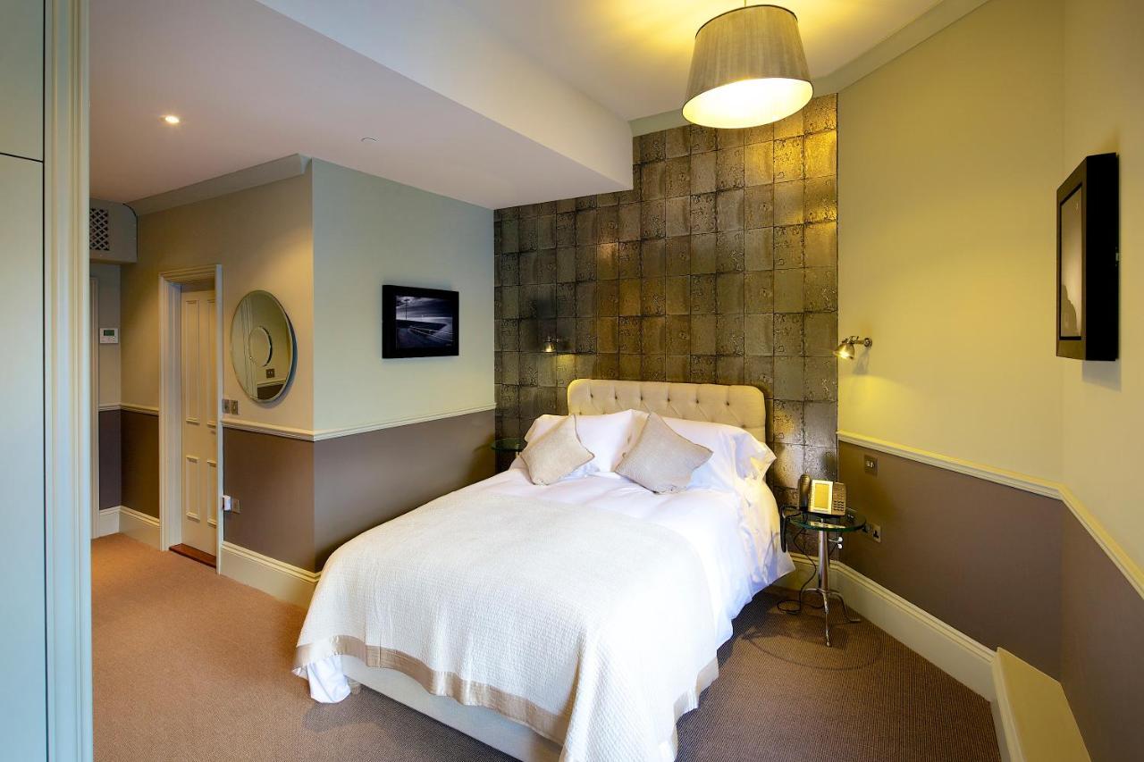8 Beresford Street Hotel Saint Helier Jersey Екстериор снимка